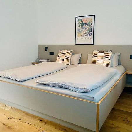 Traumhafte Ferienwohnung In Historischem Brandmanngut Marquartstein Luaran gambar